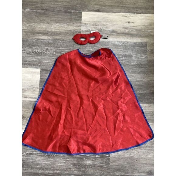 Super Hero Dress Up Cape & Mask Superman Costume DC Universe 3-6 Years Hallowee - Picture 1 of 3